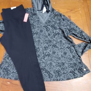 Womens leggings and hooded shirt set, NWT